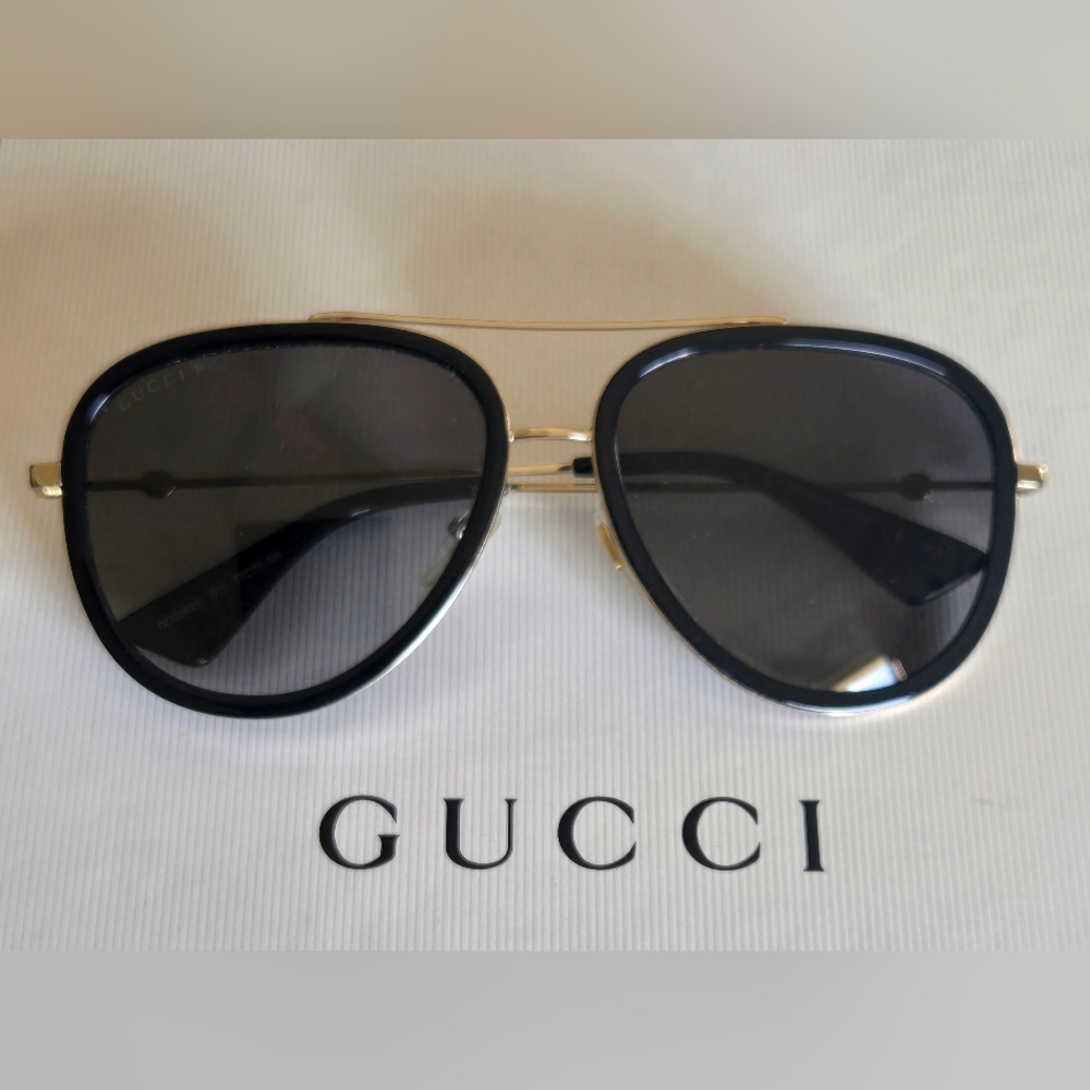 Gucci GG0062s Polarized Aviator Sunglasses Made In Japan